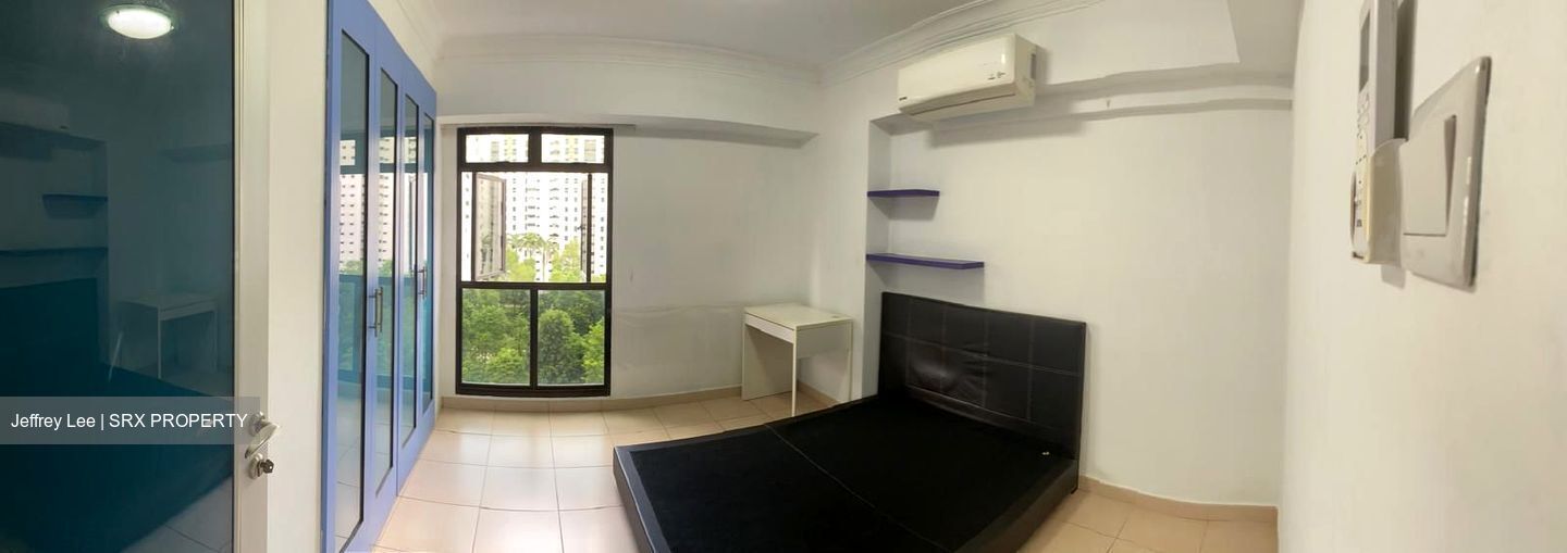 Blk 297B Compassvale Green (Sengkang), HDB Executive #585542911